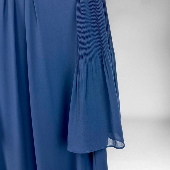 H&M dress. - Picture 3 of 7